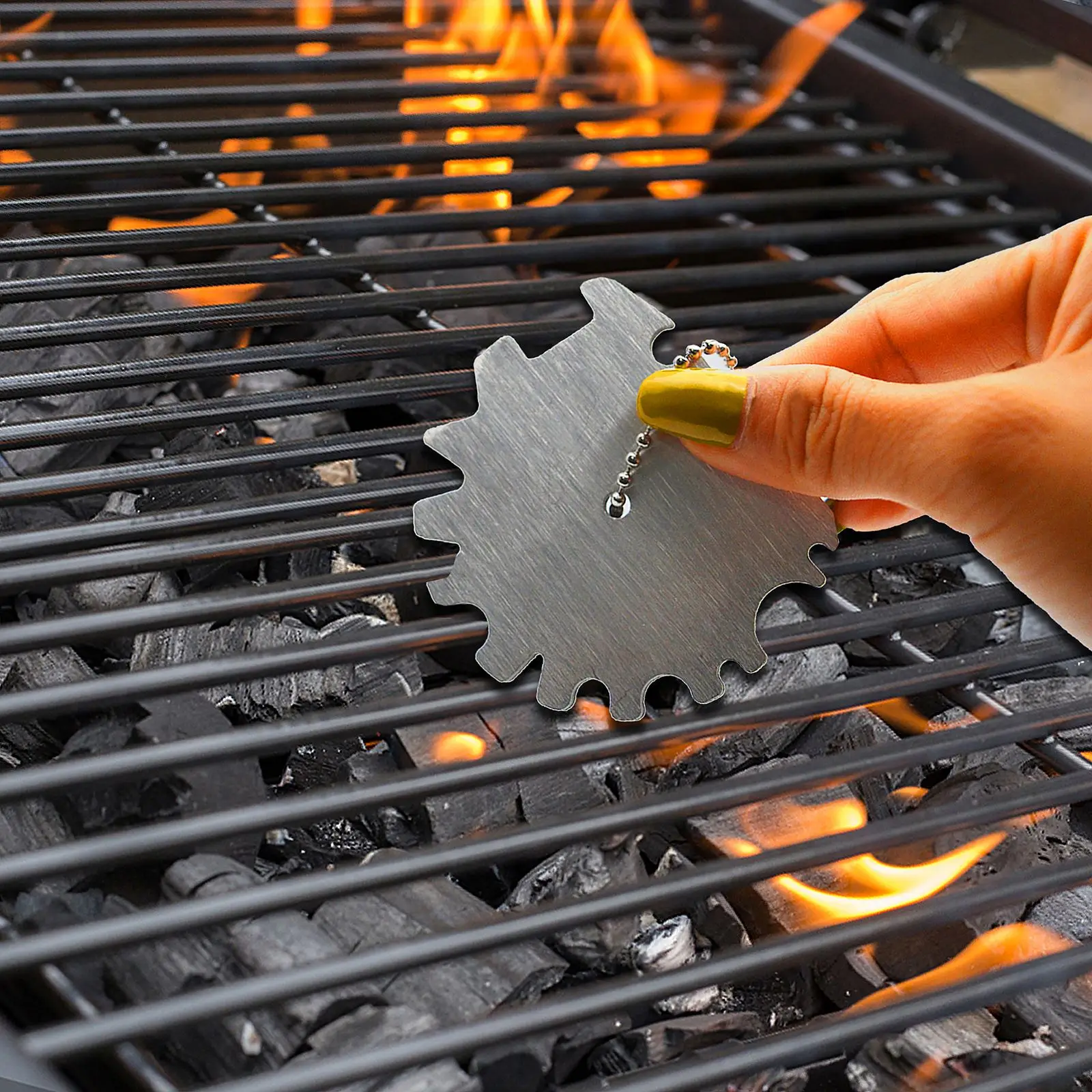 Portable Metal BBQ Grills Grate Cleaner With Brush Cleaning Barbecue