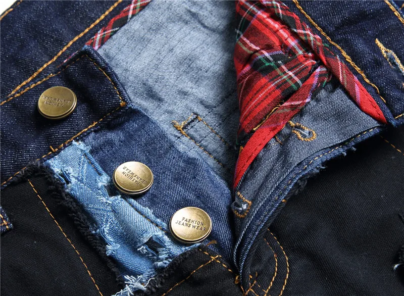 20220161743_652992646