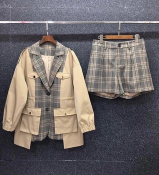 

2020 Early Autumn New Women's Elastic Waist Plaid Stitching Turn-down Collar Coat + Shorts Set 905