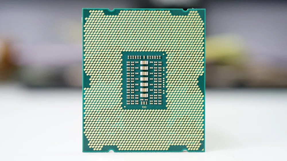 Intel Xeon Serv Processor E5-2670 V2  E5 2670 V2  CPU 2.5 LGA 2011 SR1A7 Ten Cores  Desktop processor e5 2670V2 100% normal work cpu socket