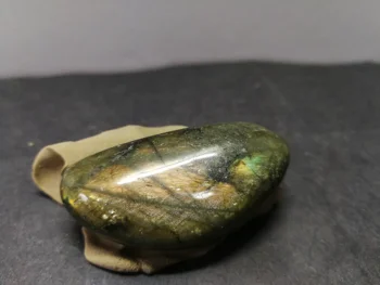 

33.4gNatural color labrador crystal quartz specimen decoration collection