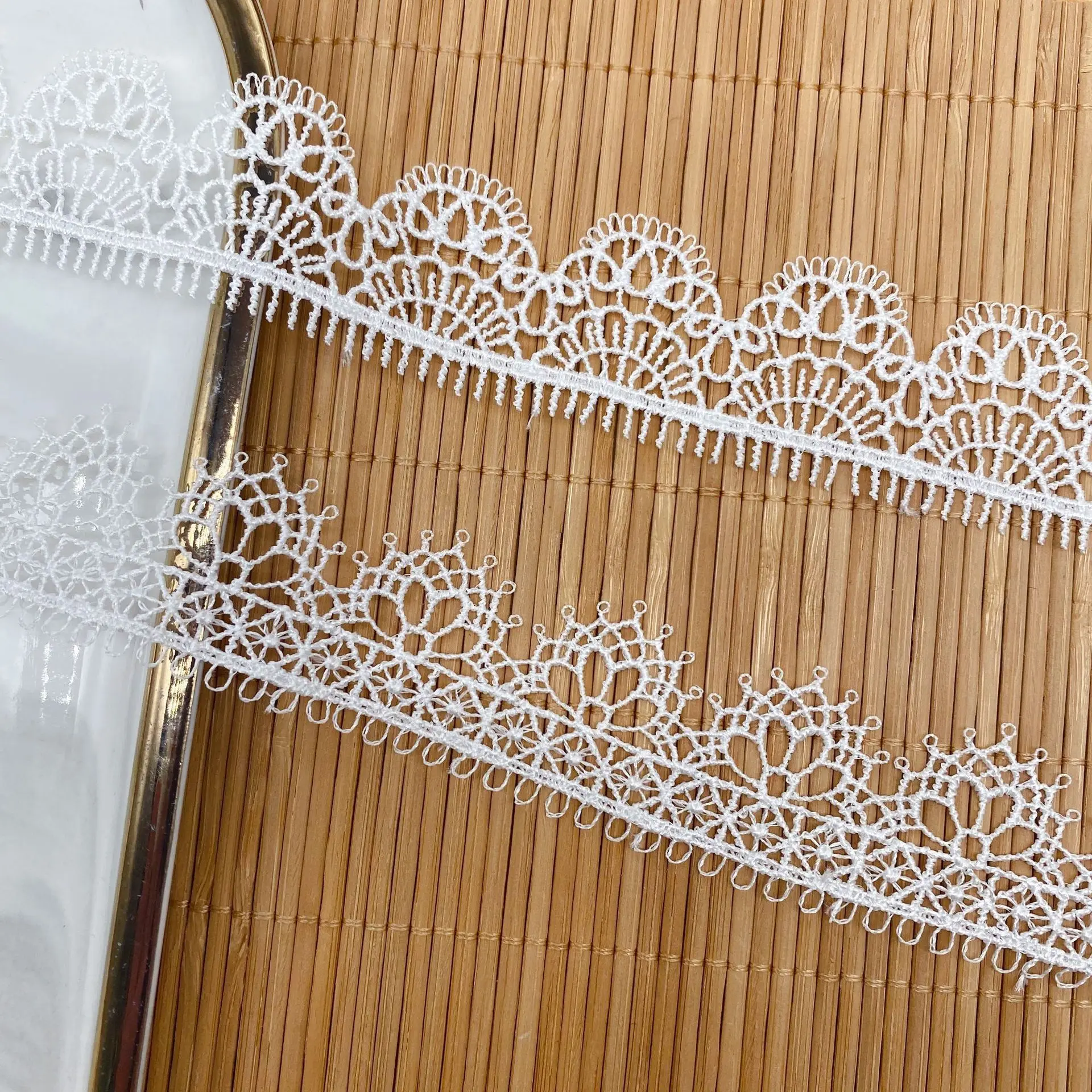 

5Yards White Hollow Love Leaf Flower Trim Ribbon Lace Fabric DIY Craft Sewing Accessories Wedding Decoration