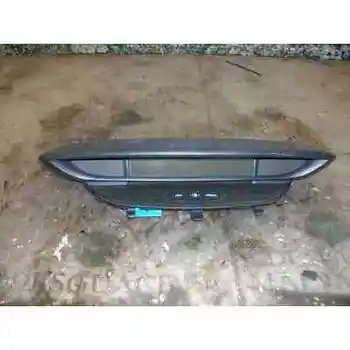 

BOX INSTRUMENTS CITROEN C4 SALOON Collection 96613462ZD [AX522] 28114360-4 [11015448]