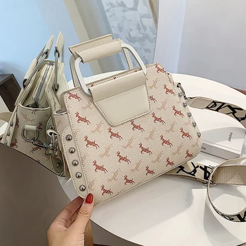 

С Доставкой Hong Kong Style Shoulder Mini Bag Women's Bag 2020 Popular New Fashion All-match Handbag Net Red Messenger Bag