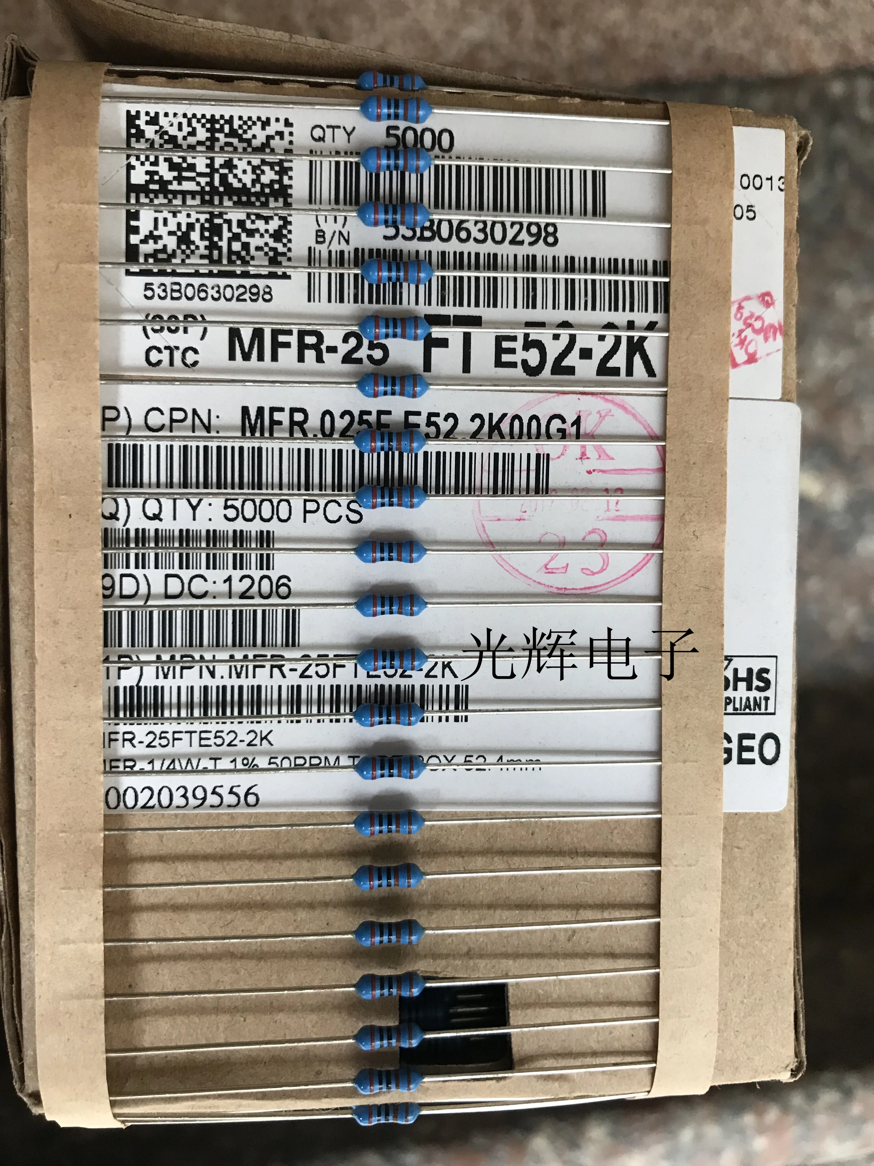 Оригинальный новый 100% MFR-25FTE52-2K 1/4 Вт 2 к Толстая Медная металлическая пленка