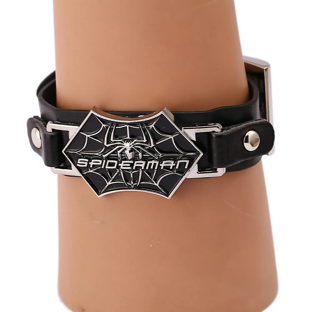

10pcs/lot Superhero Spiderman Leather Bracelet Cool Charm Bracelets Movie Cosplay Punk Bangle Men Women Jewelry Wholesale