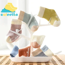 Chaussettes de sol mixtes pour bébé, 4 paires, antidérapantes, en coton doux, respirantes, élastiques, bouche pour nouveau né, nourrisson, enfant en bas âge, chaussettes de printemps 