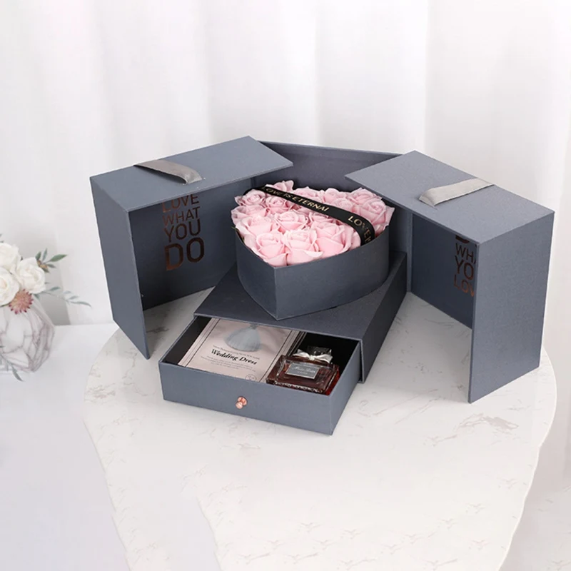

Artificial Soap Rose Gift Box Flower Gift Box Open-door Heart-shaped For Girlfriend Lover Creative Valentine's Day Gift