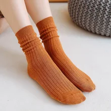 Новые носки милые короткие носки для женщин зимние короткие носки для скейтборда Harajuku однотонные носки дышащие низкие забавные носки до лодыжки