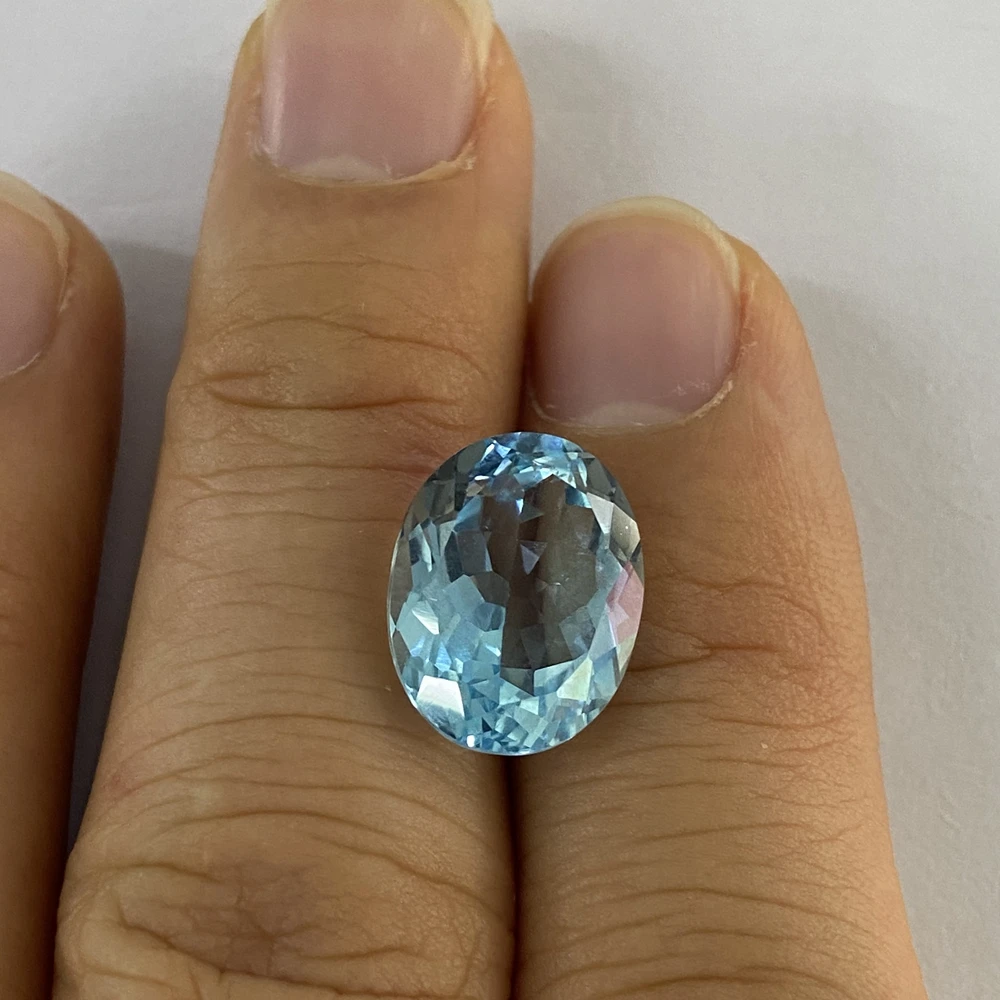10&times;8mm 3.4 carats natural topaz Oval cut sky blue topaz gemstone loose stone