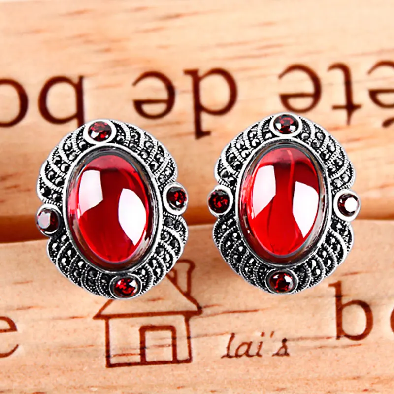 

ZHJIASHUN Vintage Natural Garnet 100% 925 Sterling Silver Clip Earrings For Women Retro Gemstone Ruby Stud Earrings Jewelry