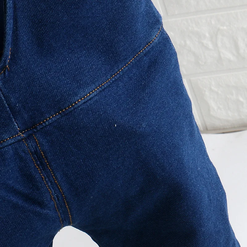 10411780022_926338012