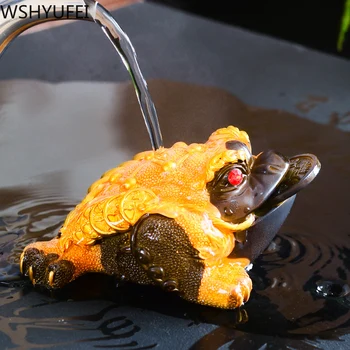 

1 PCS Resin Color-Changing Tea Pet Toad Figurine Frog Statue with Coin Ornament Boutique Tea Table Decoration Accessories Crafts