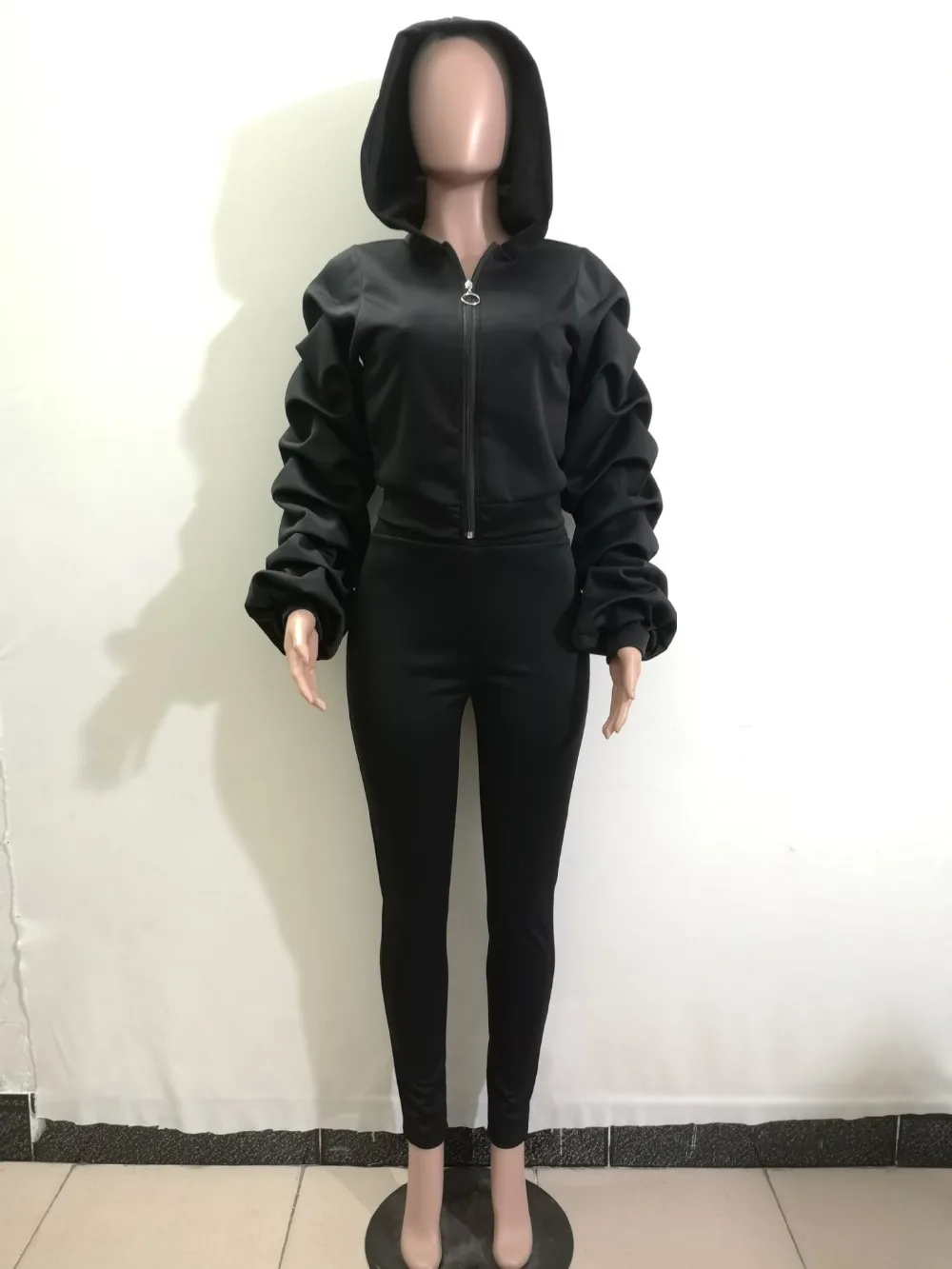 12865532153_903307977