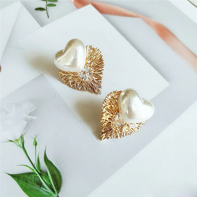 gold stud earrings women (4)