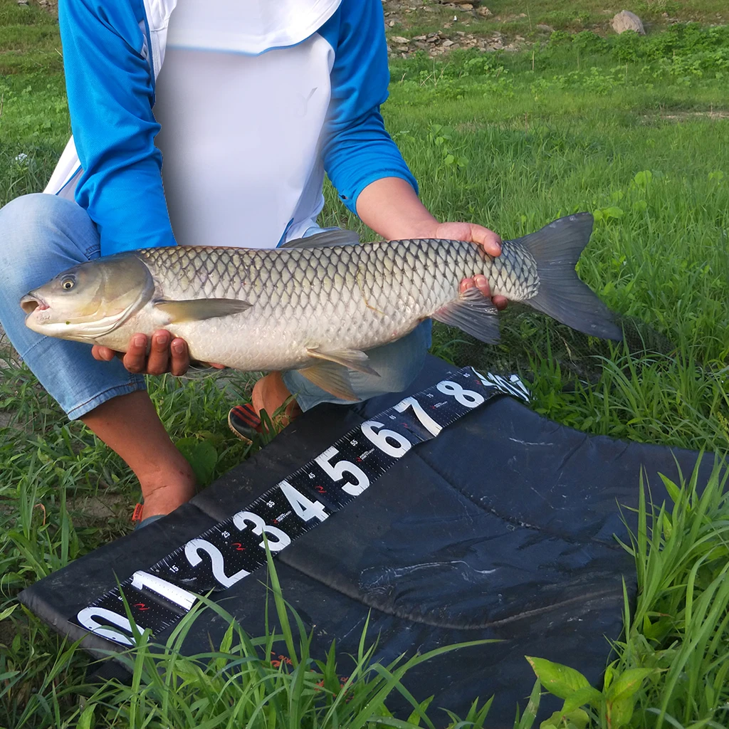 Waterproof Unhooking Mat Landing Mat Carp Fishing Soft Measures 109 x 69cm Lightweight