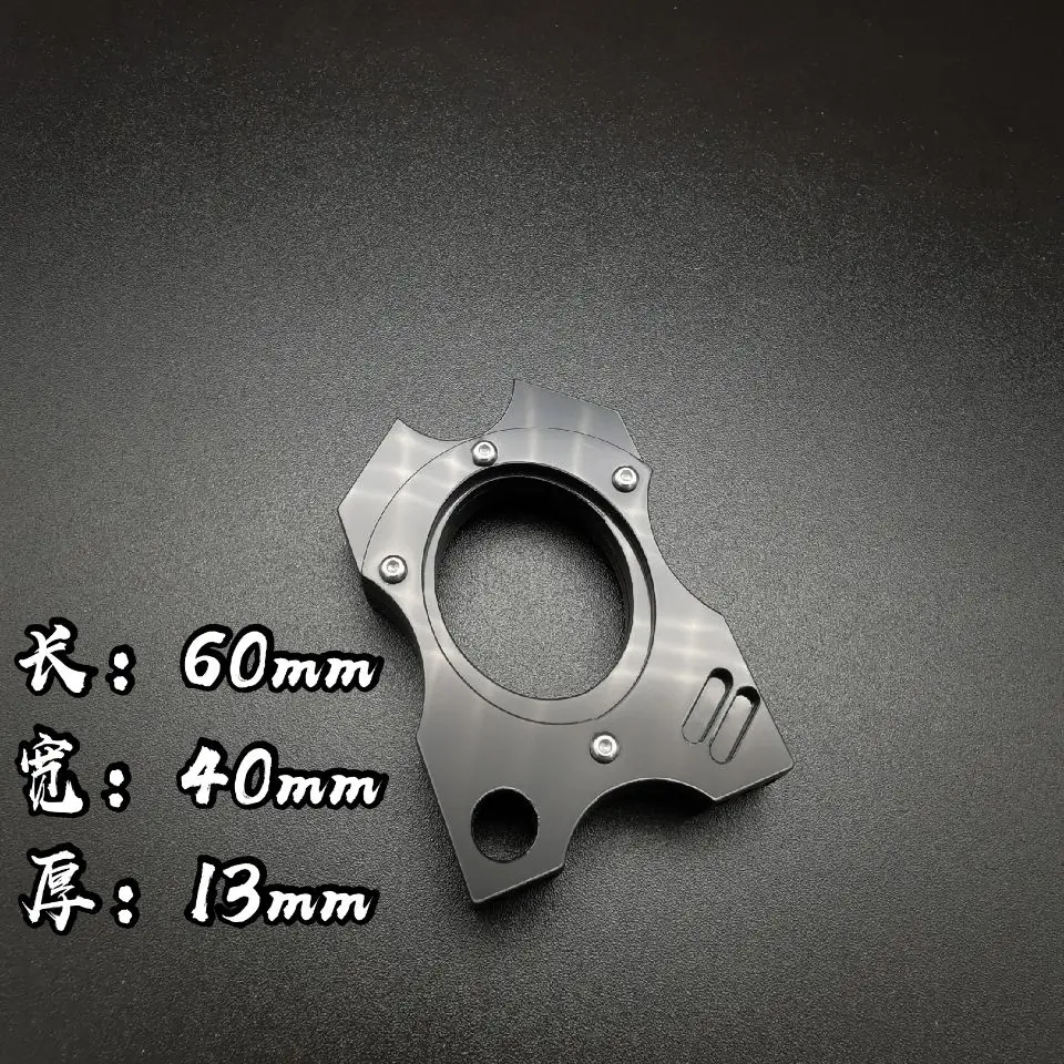 

Carbon Fiber EDC Tool Outdoor Double Headed Personal Safety Supplies for Women Men Emergency Window Broken Tool