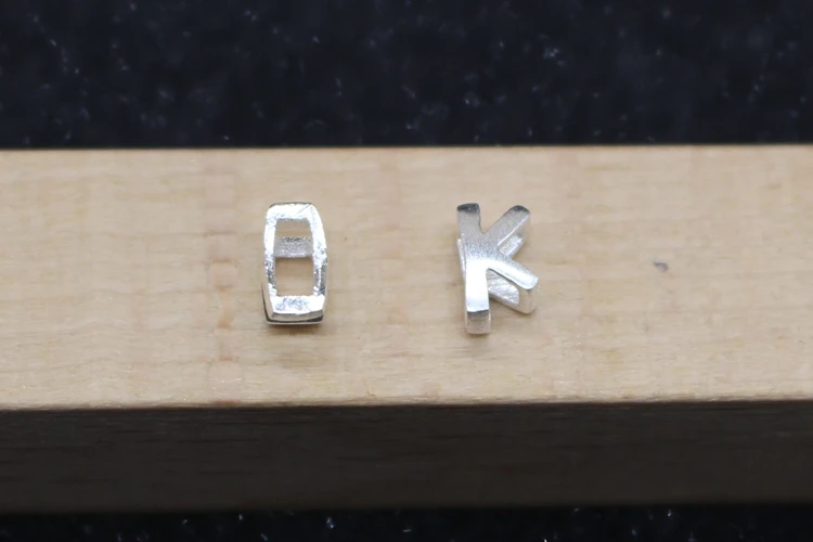 925 пробы Серебряное маленькое изящное Оригинальное персонализированное A-Z ожерелье с буквами подвески для женщин DIY ювелирные аксессуары подарок S-P363