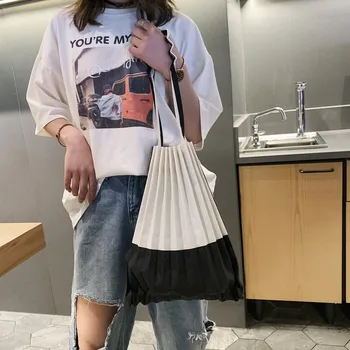 

Canvas big bag female new Korean version of the art small fresh pleated bag simple shoulder bag