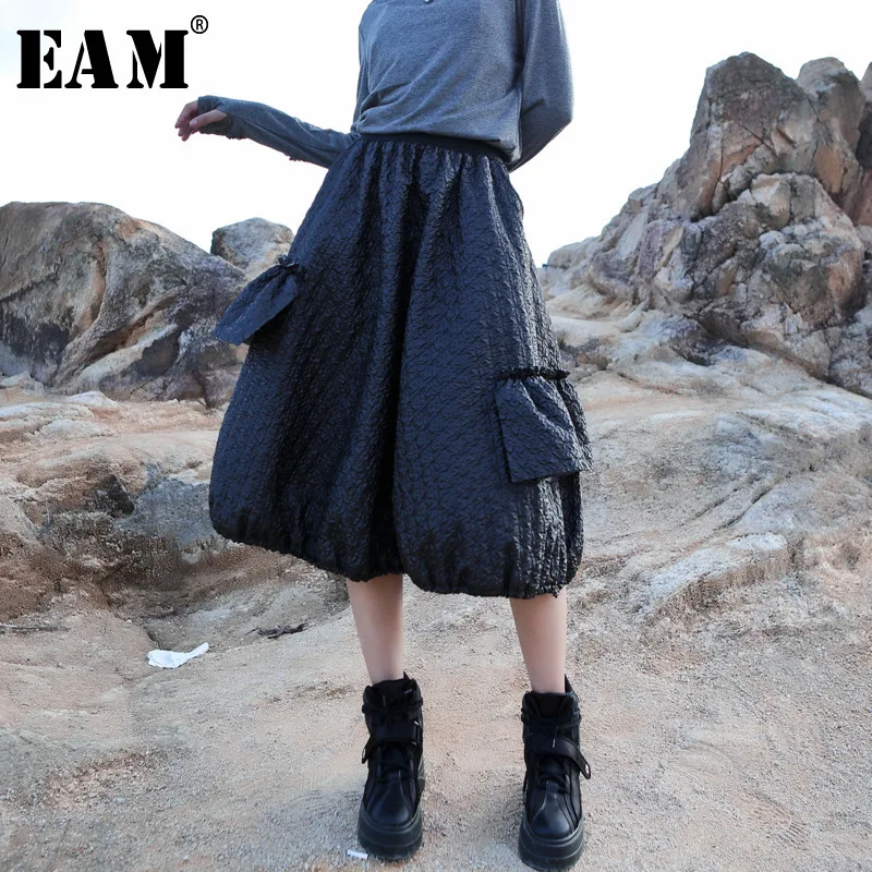 

[EAM] High Elastic Waist Loose Pocket Pleated Half-body Skirt Black Women Fashion Tide All-match New Spring Autumn 2019 JZ670