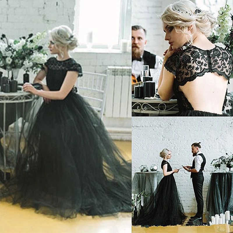 black-gothic-wedding-dresses-with-short-sleeves-modest-jewel-neck-fairy-beach-bride-gowns-robes-de-mariee