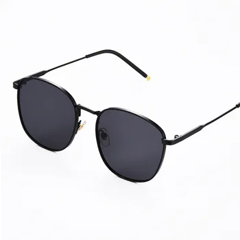 

New Fashion Square Sunglasses Korean Men and Women Tide Metal Ocean Sunglasses Net Red Wild Glasses