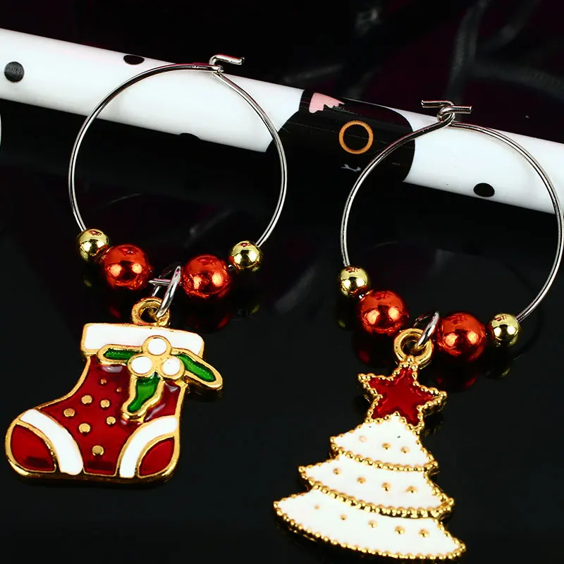 

6PCS/Set Lovely Christmas Decorations Table Alloy Wine Glass Ring Wine Cup Ring