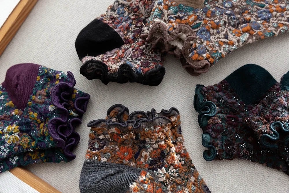 Description Picture 5 of itemFashion Print Cotton Woman Socks Summer Harajuku Retro Short Socks Korean Japanese Style Kawaii Cute Low Cut Ankle Sock Slippers