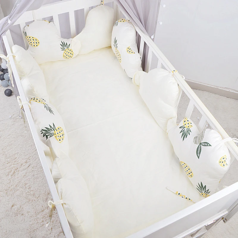 Детская кровать утолщенные бамперы Мягкая кроватка вокруг подушки защита для кроватки подушки для новорожденных декор комнаты прекрасный YCZ041