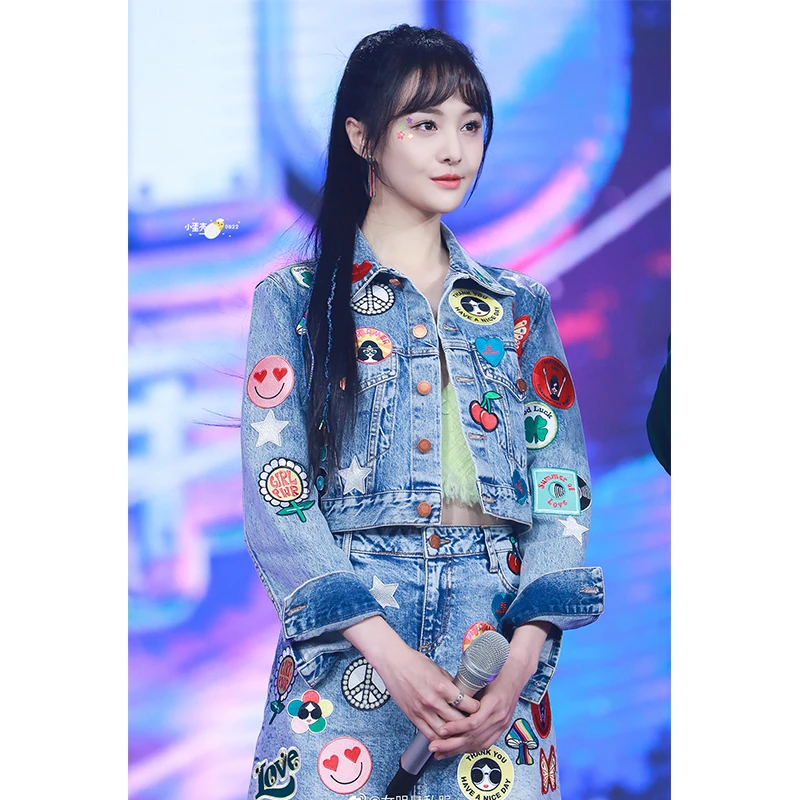 Весенне-осенние женские джинсовые комплекты одежды с вышивкой и аппликацией, джинсовые короткие пальто и Дамские Тонкие Подиумные юбки, комплект, костюмы NZ06