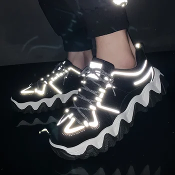 

Wave Thick Sole Men Running Shoes Reflective 2020 Spring Male Sneakers Anti-slip Sport Waking Shoes Young Personality Boy Shoes