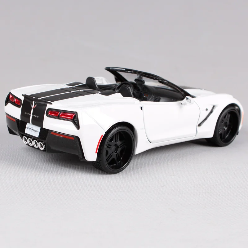 Изысканный подарок 1:24 Chevrolet Corvette трансформер спортивный автомобиль сплав модель, моделирование литья коллекции
