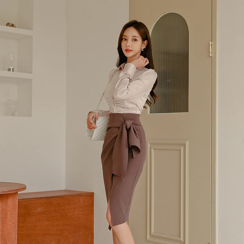 

Office Wear 2 Pieces Set Turn-down Collar Blouses & Lace Up Side Split Pencil Skirt Suits Female 2019 Elegant Women Set