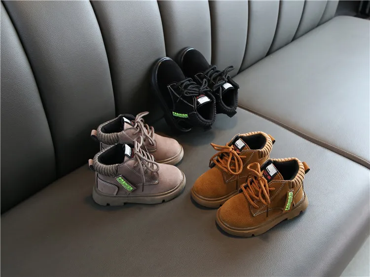 Удобные детские зимние ботинки; обувь для девочек и мальчиков; армейские ботинки; модные ботинки черного и коричневого цвета; ботинки для маленьких мальчиков
