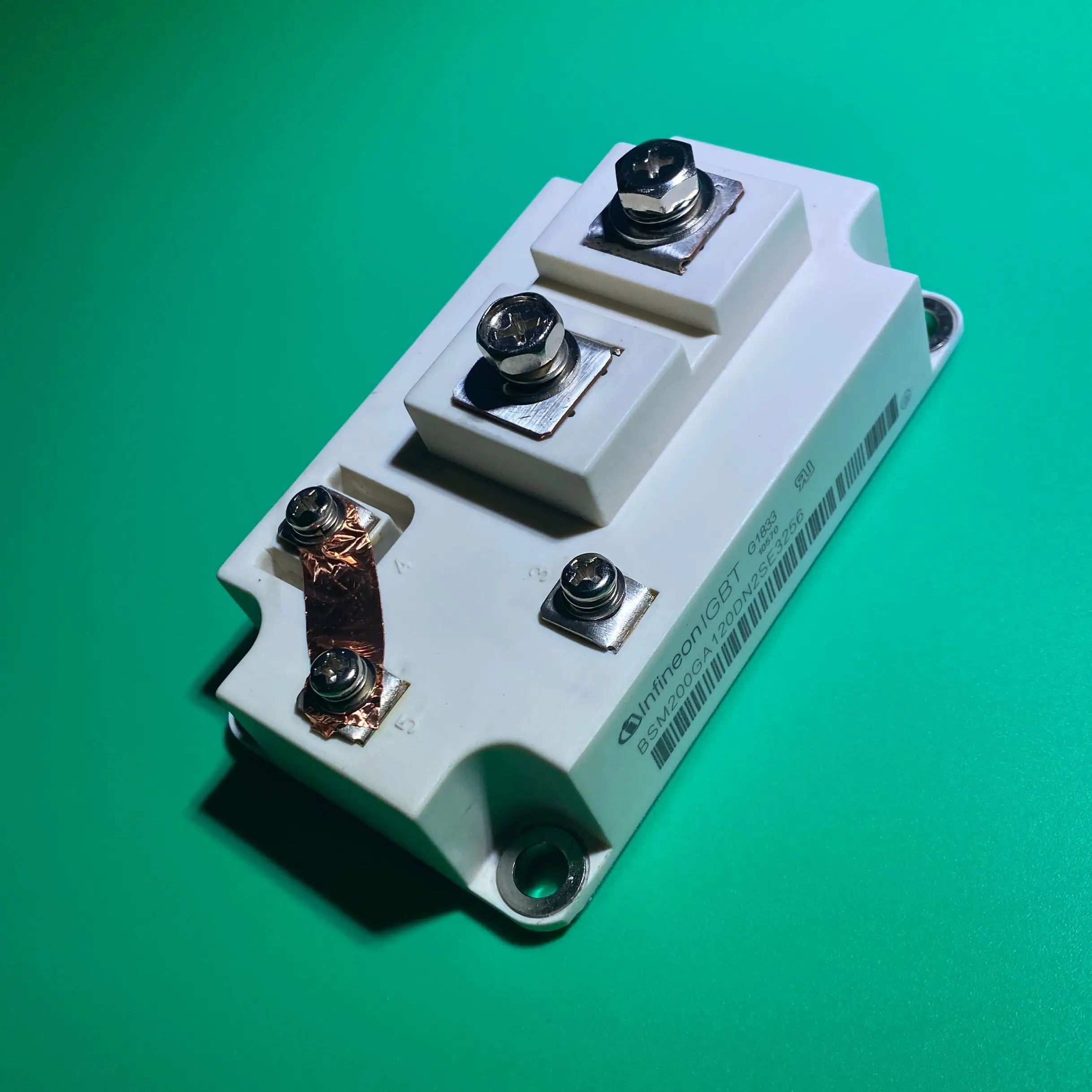 

BSM200GA120DN2SE3256 IGBT Силовой модуль BSM200GA120DN2SE 3256 BSM200GA120DN2 SE3256 BSM200GA120DN 2SE3256 BSM200GA120 DN2SE3256