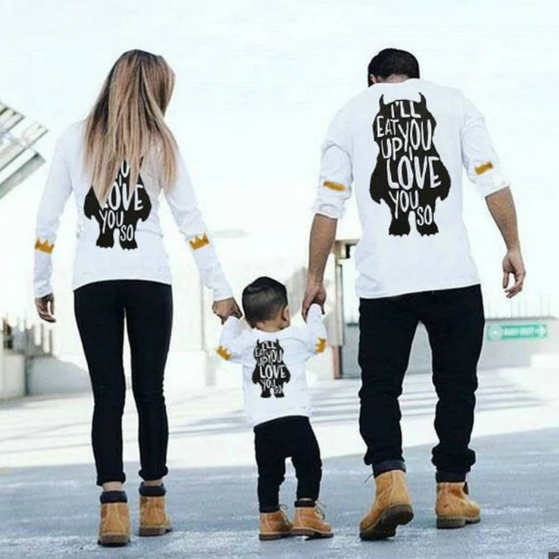 couple and baby t shirt