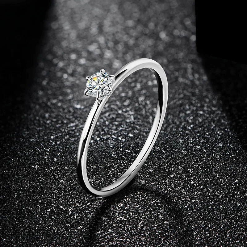 ATTAGEMS 18K White Gold Plated Moissanite Diamond Solitaire Wedding Ring for Women 0.2ct Test Past D