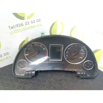 

3290817 box Instruments Audi A4 Avant (8e) 2.0 20v Cat (alt)