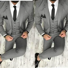 На заказ, две пуговицы, серые Свадебные смокинги для жениха, с отворотом, мужские официальные, выпускные костюмы Жениха(куртка+ брюки+ жилет
