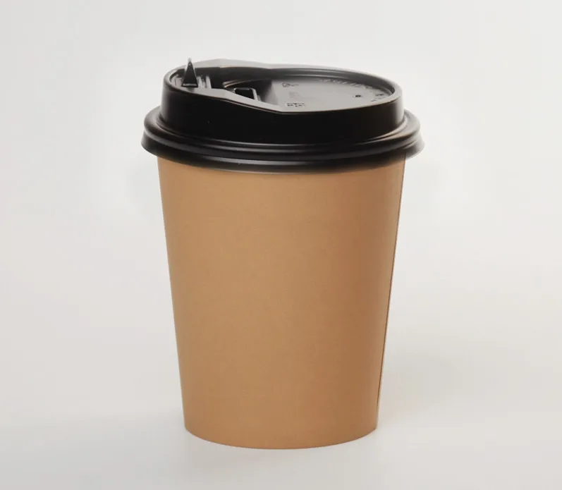 cup and black lid 50 шт крафт-бумага Однослойная плотная одноразовая кофейная чашка 8 унций/12 унций/16 кружка для молока чайный сок, напиток на вынос упаковочные кружки с крышками - Цвет: cup and black lid