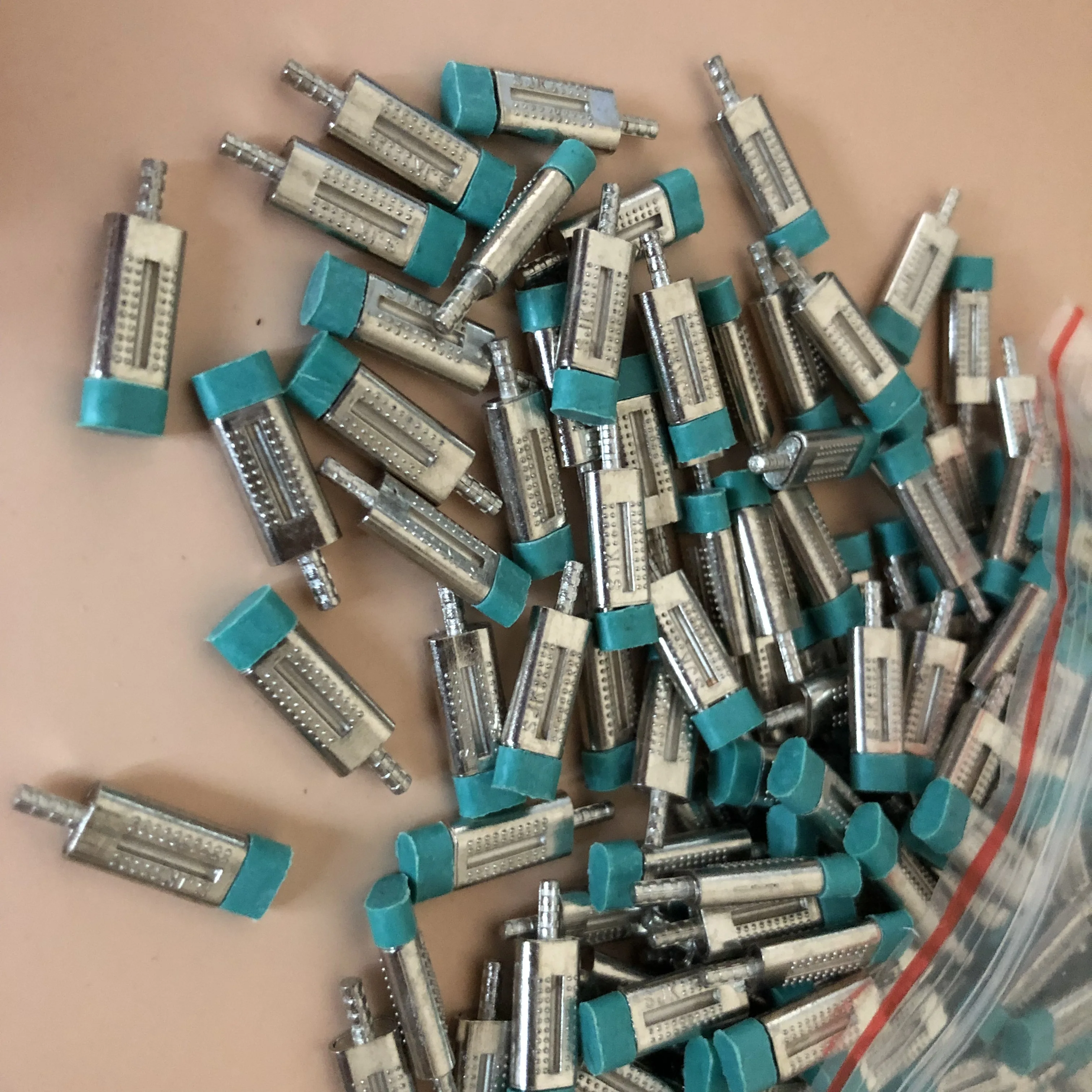 

100 PCS Dental Lab Dowel Pin Dental Lab Stone Model Work Use Double Twin Master Pins with Sleeves with Pindex