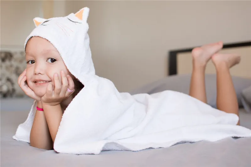 Хлопковое полотенце для детей, хлопковый банный халат с капюшоном, детское пляжное пончо, Bebe, полотенце для новорожденных, мягкое банное пончо для мальчиков и девочек
