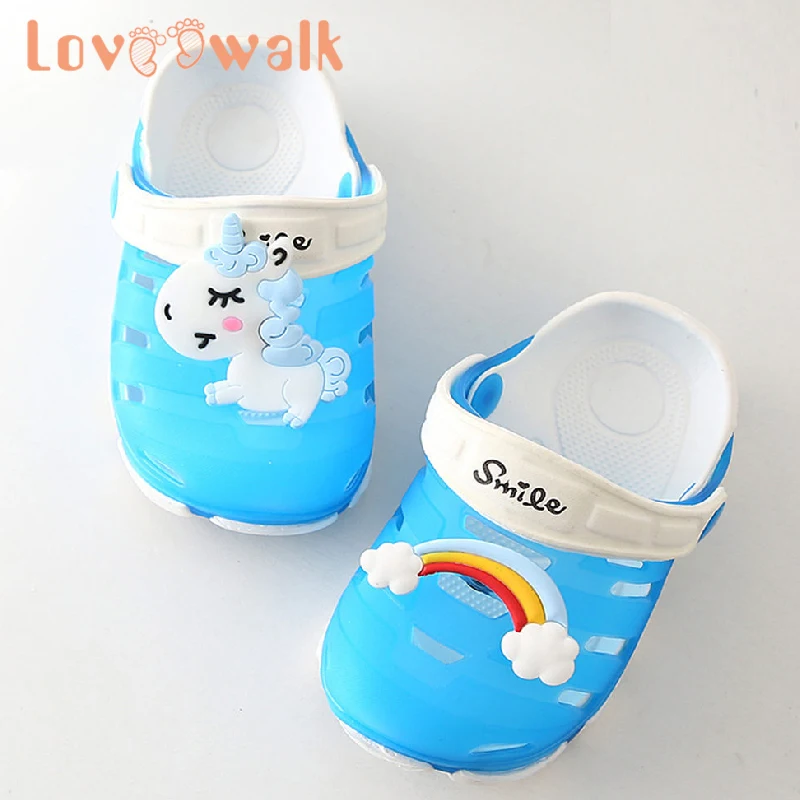 Летние детские тапочки для малышей милые пляжные сандалии мальчиков и девочек