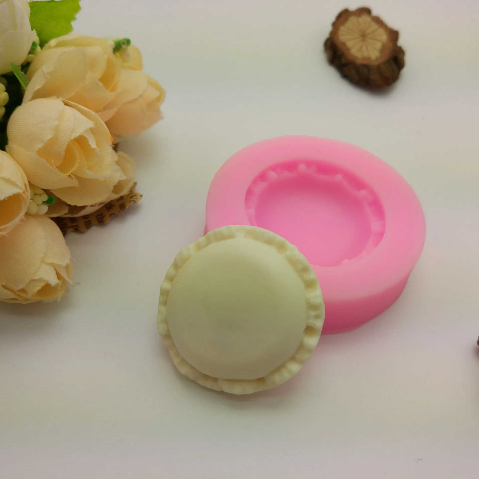 

Silicone Mould Hat Macarons Handmade Soap Mold Cake Decoration Fondant Silicone Mould Baking Tool