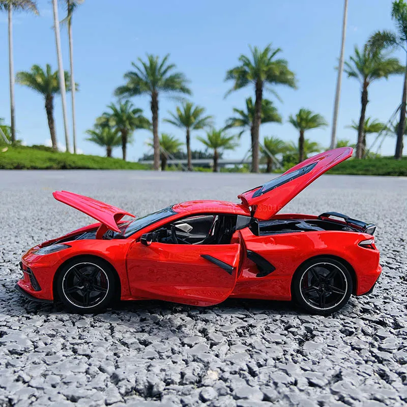 سيارة رياضية محاكاة من طراز مايستو-شيفروليه C8، وه...