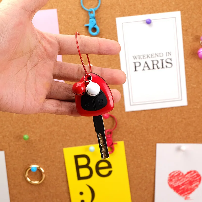 

2019 Quality Stitching Color Metal Bell key chain Men Women Bag Pendant Anti-theft Bell Ornaments Accessories Car Keychains