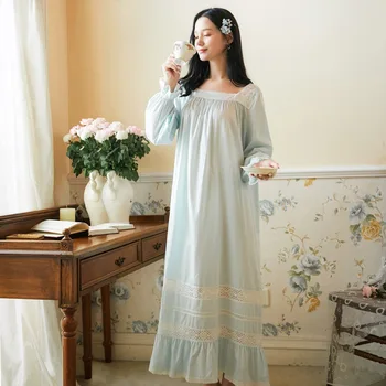 

Autumn New Fashion Women Nightdress Long-sleeve Square-neck Lace Sweet Sleeping Dress Stitching Folds Loose Plus Size Nightgown
