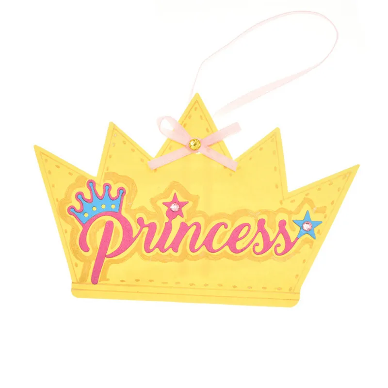 

DiyArts Princess Letter Metal Cutting Dies with Crown Star Scrapbooking for Making Cards Decorative Embossing Crafts Stencil