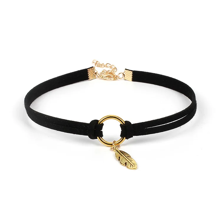 

Europe And America Hot Selling Retro Accessories Geometry Circle Suede Necklace Feather Choker Double Layer Necklace