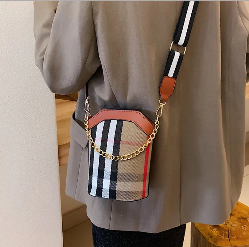 

New Ladies Bag Fashion Diagonal Cross Shoulder Trend Plaid Personality Girls Bucket Bag
